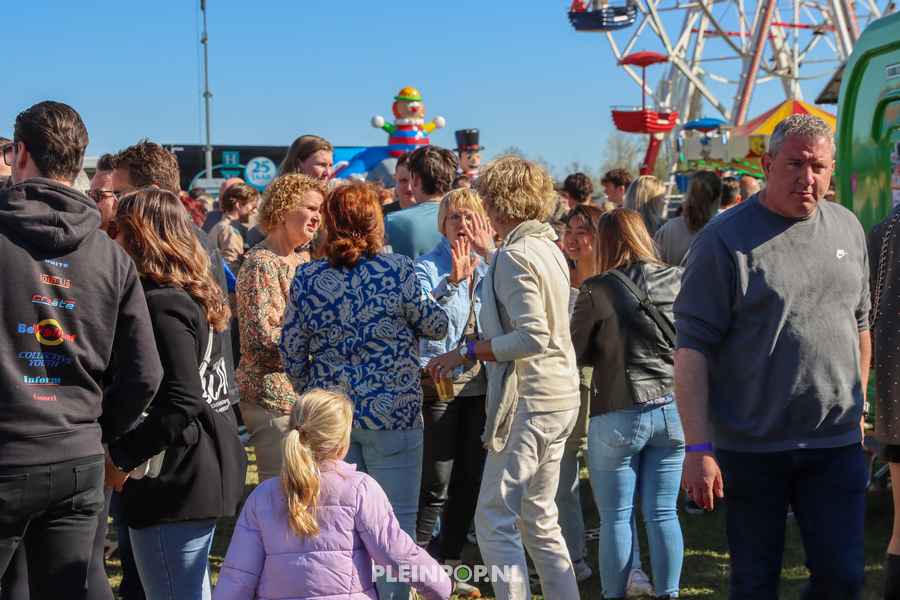 Sfeer Pleinpop Zondag (62)